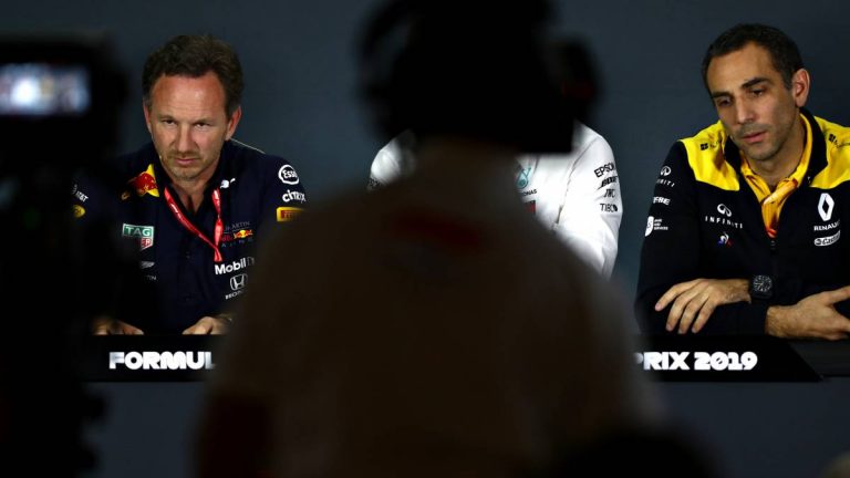 Christian Horner et Cyril Abiteboul en conférence de presse